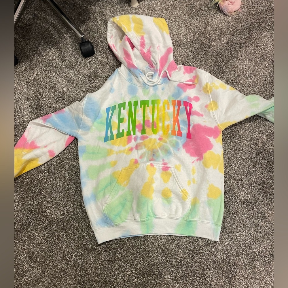 Kentucky sweatshirt!!